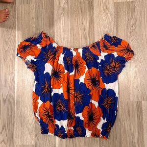 Fighting eel off the shoulder top size M